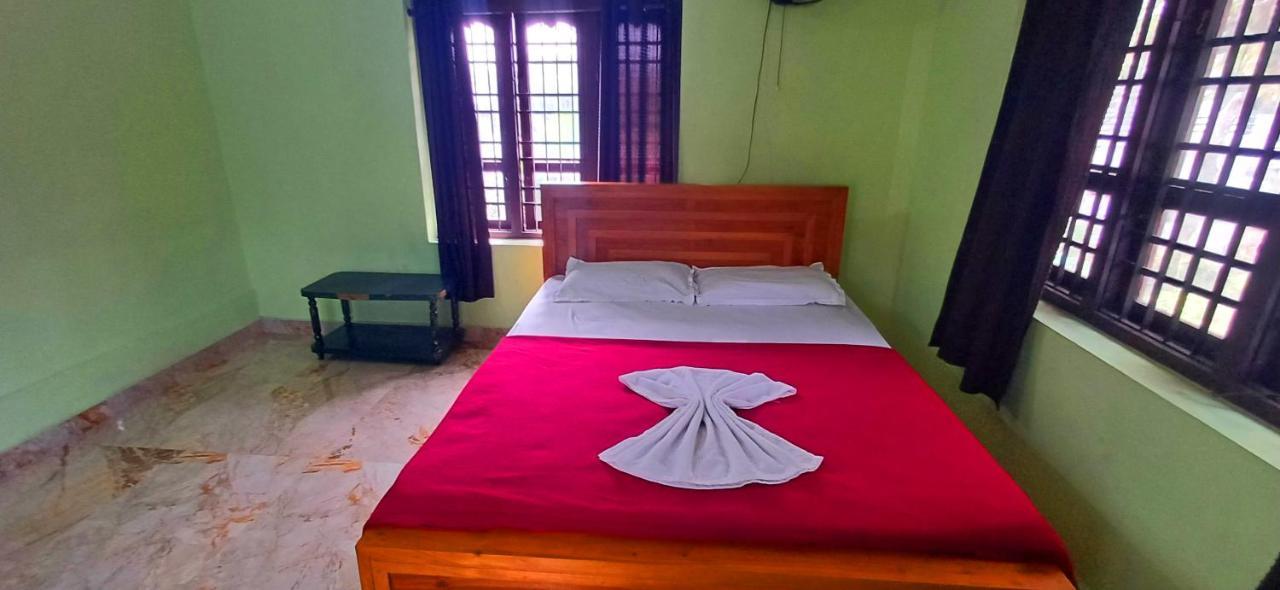 Empire Homestay Kalpatta Exterior foto
