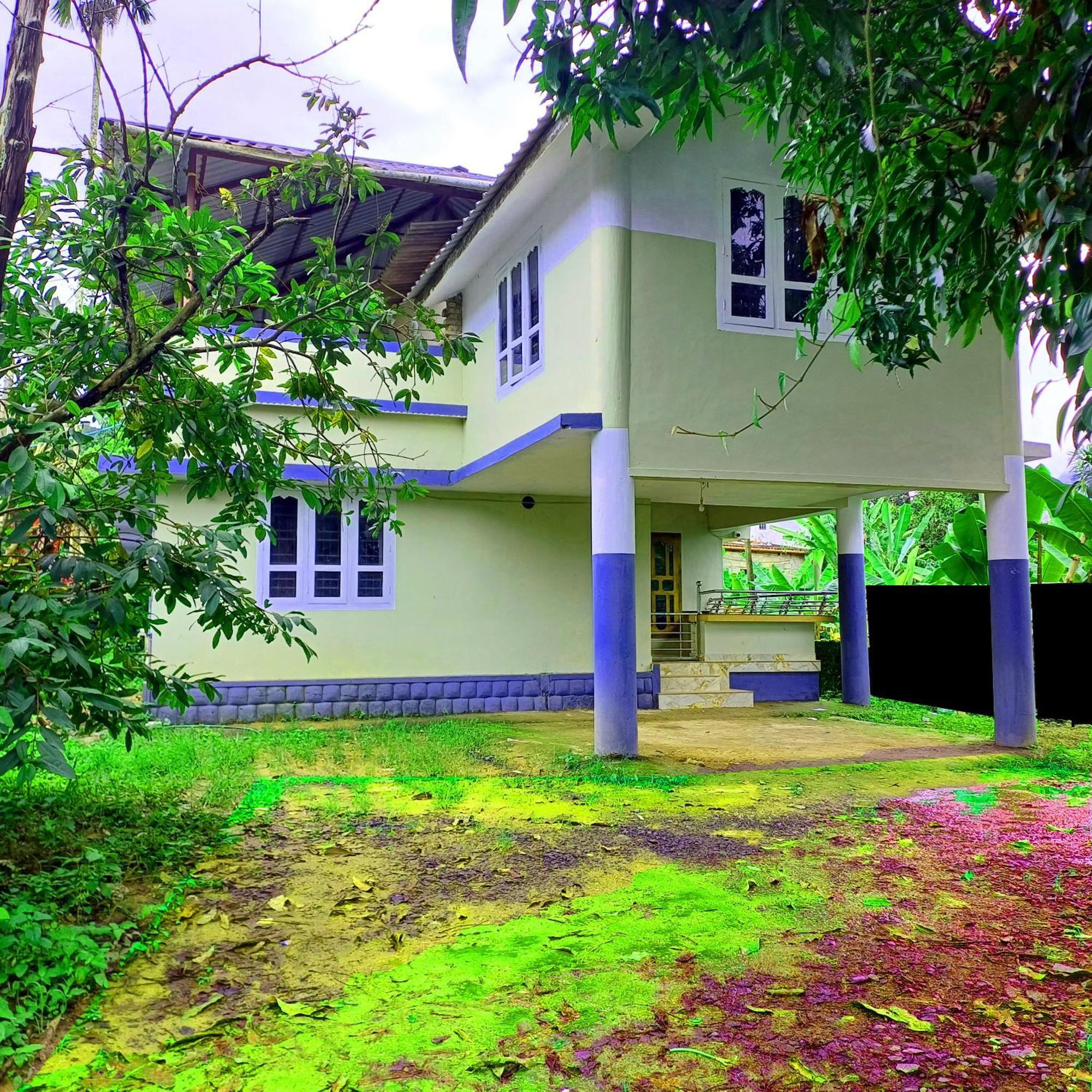 Empire Homestay Kalpatta Exterior foto
